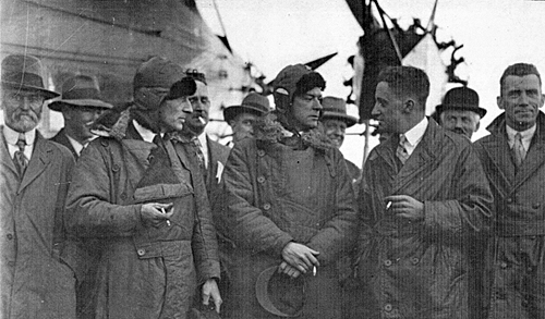 Farewell_from_Woodbourne1928.jpg