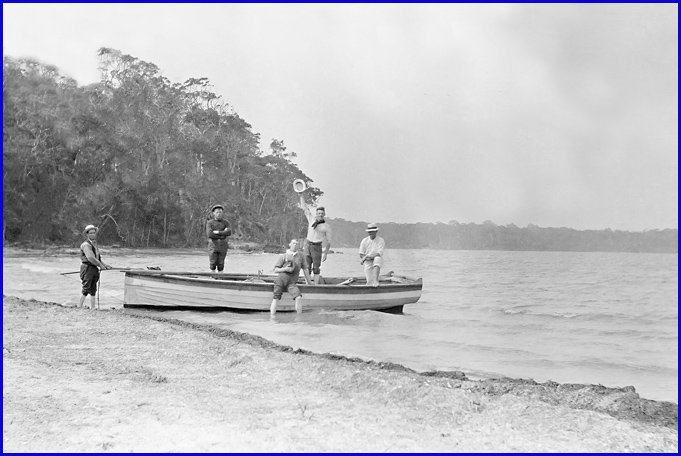 going_fishing_1915_web.jpg