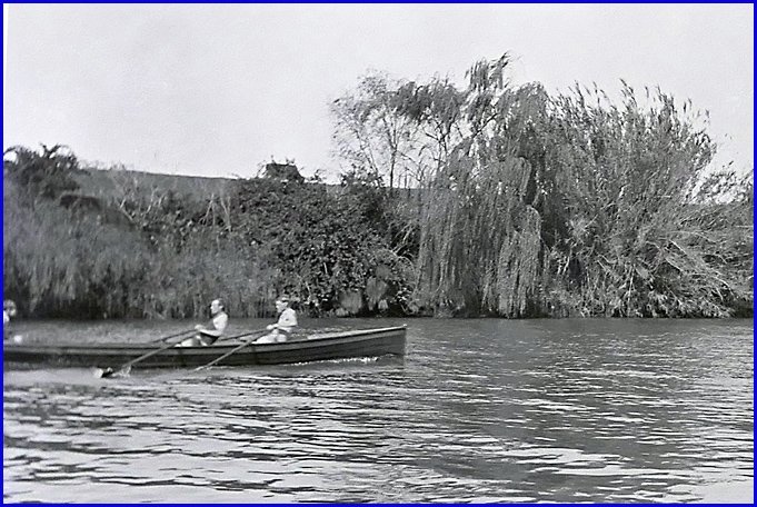 two_men_and_coxwainrowboat_web.jpg